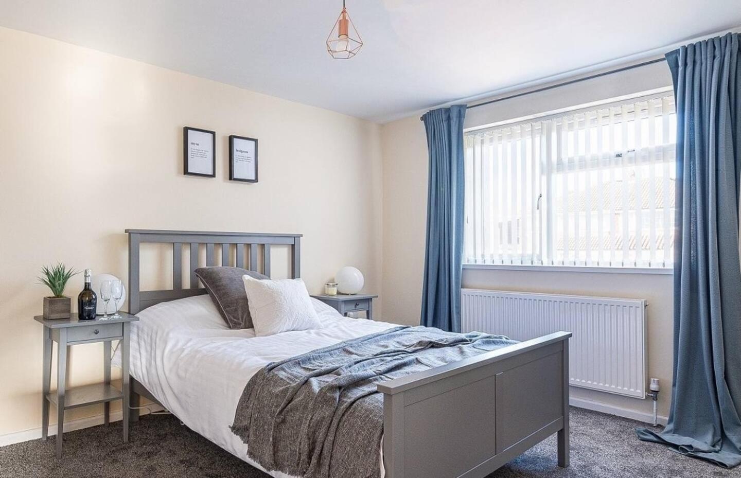 Dudley-Hospital-3Bed-Parking-Long Stay-Contractor Brierley Hill Eksteriør billede